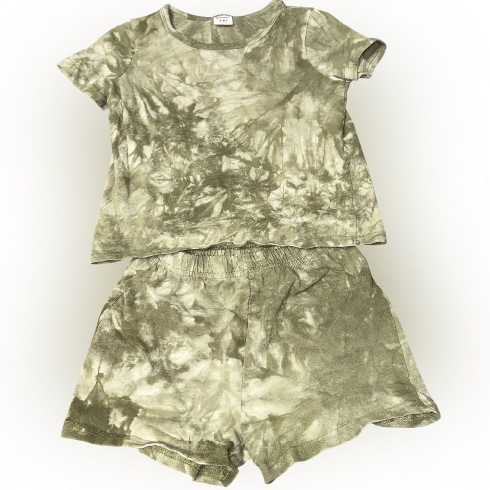 👕 5-6y pat pat pajamas deep green color